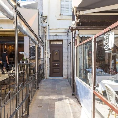 Appartement Authentique Situe En Plein Centre D'Антіб Екстер'єр фото